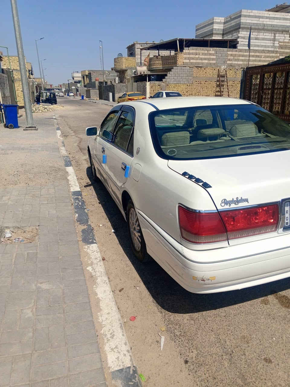 سلام عليكم جنون ملكه البيع سياره كفال من ضربه ولكصه نقل عرضانيه كامله سياره مابيه نقص برغي 3دكم كير مكنيه حداده تبريد كهربائيه مكفوله سنويه2030بصره سعره ب90وبيه مجال ***********اتصل وتدلل
