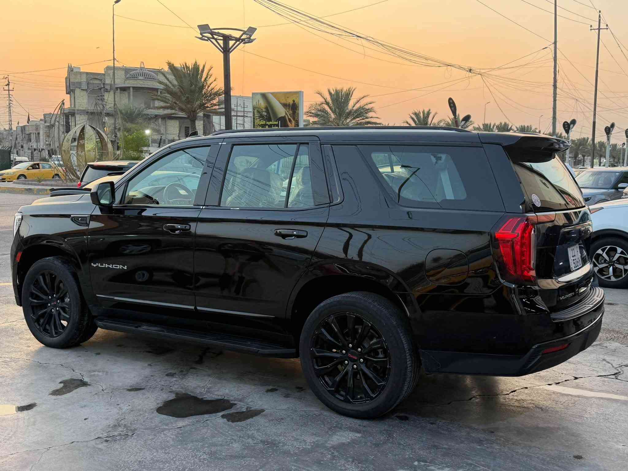 السلام عليكم
جمسي SLE موديل 2023 يوكن خليجي 
ماشيه 63 

رقم بغداد بسمي تحويل ثاني يوم 

دعامية ماميه  دينالي بلاد

ويل دينالي اصلي

مغلفة PPF اصلي ضمان ١٠ سنوات

حجم المحرك : 5300 لتر مكفول من كلشي

عدد الاسطوانات : 8 سلندر

دخول ذكي للسياره ( بصمة )

شاشه حجم كبير

عداد ديجتل 

كشنات كهرباء

رادار تحديد مسار

رادارات جانبيه

رادار امامي 

بصمه + بصمة ابوب 4

سايد بريك بصمة 

اوتو ستوب

حساسات أمامية 4 حساسات خلفية 4 

كشافات

لايتات لد + فول زنون

بكلايت لد خلفي

فول تحكم ستيرن جهتين

مكانهة بغداد الشعب 

معروضة 425

للاستفسار : ***********
