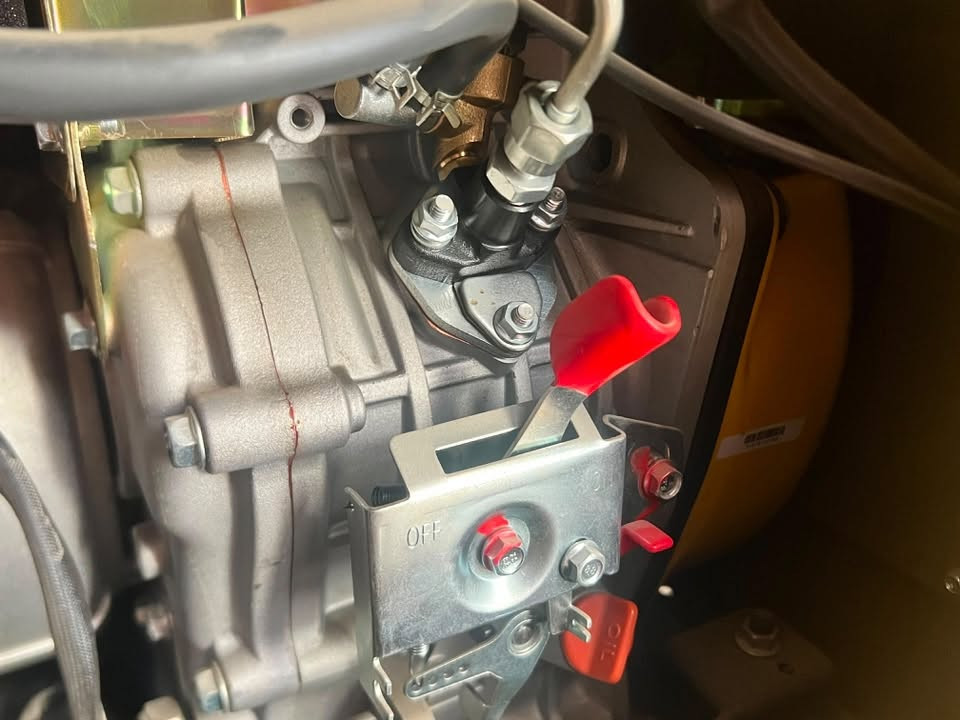 سلام عليكم مولد للبيع كيبور المولده بعدهه بدهن الشركه. 5KV يعني 20امبير ما مشتغله ولا مره اغراضهه كله مال شركه تانكي كاز تايرات ٤ سويج ٢
براد دهن !
ملف نحاس ١٠٠/١٠٠
مع معداته مثل اسباين وغيراها الاستفسار سعر على رقم
***********
تواجد واتساب و رصيد
KIPORNIJOM

