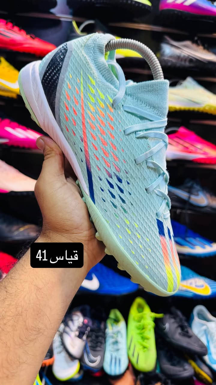 أحذية كرة قدم • أصلية • الكوت واسط