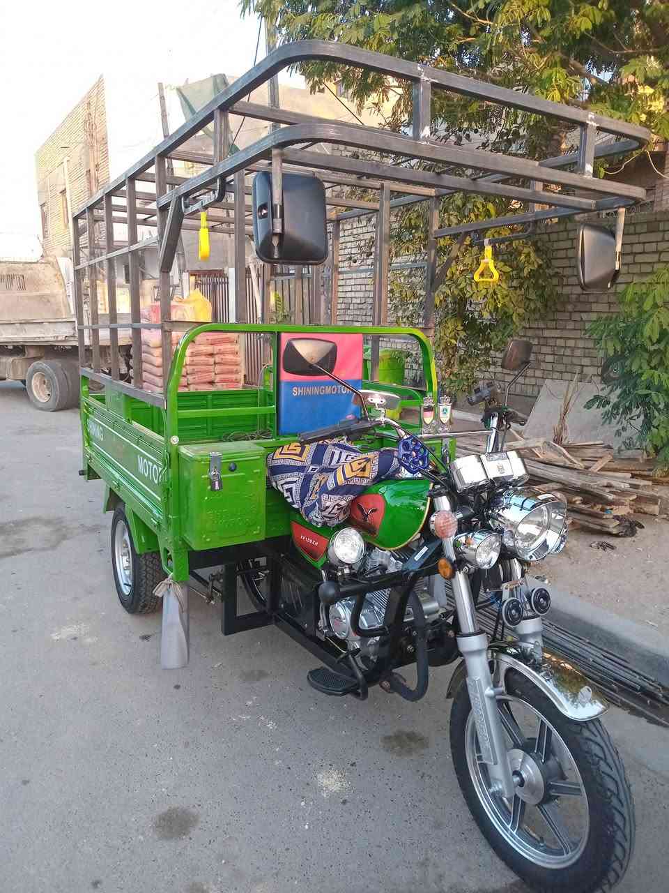 السلام عليكم ستوته جمره بلال تترقم موديل ٢٦ مستعمله شهر ونص ستوته جديده اسبير جديد محجر ومري ب١٦٠ السعر اربع ملايين وربع المكان بغداد حي العامل الجمعيات قرب مول الحياه 
***********
***********
