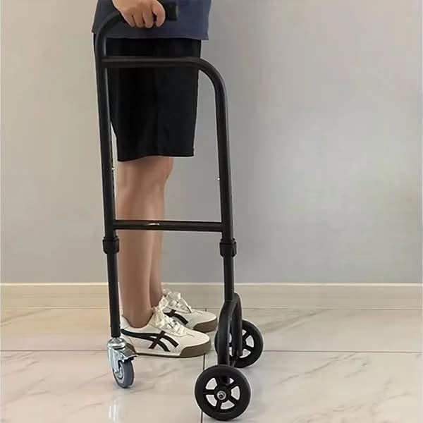 🚶‍♂️✨ مشاية متحركة ومساعد وقوف لكبار السن وذوي الاحتياجات الخاصة ✨🚶‍♀️

هل تبحث عن وسيلة تساعد كبار السن على الوقوف والحركة والتنقل بسهولة وأمان؟ 💙
متوفر الآن مساعد الوقوف والمشاية الجانبية المتحركة بتصميم عملي ومريح، مناسبة للاستخدام بجانب 🛏️ السرير و🛋️ الأريكة و🚽 المرحاض.

🔹 المميزات:
⚙️ ارتفاع قابل للتعديل من 80 إلى 92 سم
🛞 عجلات لتسهيل الحركة دون الحاجة إلى رفع الجهاز
🛑 عجلات مزودة بفرامل لمزيد من الأمان والثبات
🤲 مقابض إسفنجية مريحة ومانعة للانزلاق
💪 هيكل معدني من الفولاذ الكربوني
⚖️ تتحمل وزنًا يصل إلى 130 كغم
👴 مناسبة لكبار السن وذوي الاحتياجات الخاصة
🏠 عملية للاستخدام داخل المنزل والتنقل بين السرير والكرسي والمرحاض

💰 السعر: 45  ألف دينار فقط 🔥

📱 رقم الموبايل والواتساب: ***********
🚚 خدمة توصيل لجميع المحافظات 🇮🇶

#مشاية #مشاية_كبار_السن #مساعد_وقوف #مساعد_حركة #ذوي_الاحتياجات_الخاصة #كبار_السن #مستلزمات_طبية #مستلزمات_كبار_السن #مشاية_متحركة #بغداد #بابل #الحلة #كربلاء #النجف #الديوانية #واسط #ميسان #البصرة #ذي_قار #المثنى #الانبار #نينوى #كركوك #ديالى #صلاح_الدين #العراق #توصيل_لجميع_المحافظات

نص مكتوب في الصور:
- 80-92cm/31.5-36.22in 29cm/11.42in