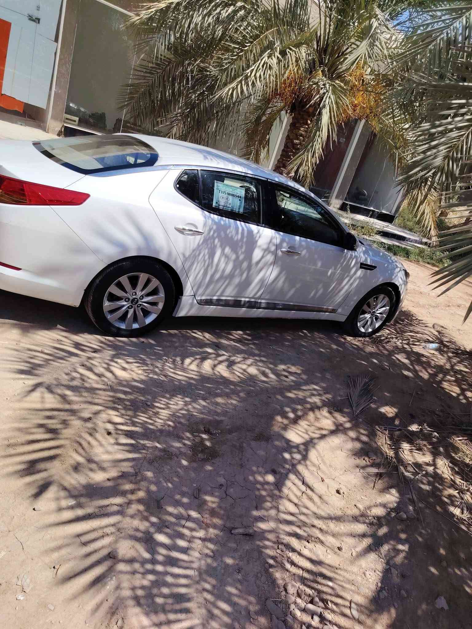 للبيع اوبتيما موديل 11 لون ابيض خليجي مواصفات نص فول محرك 2000 دوش بيهه صبغ جاملغ الخلفي و باب نص و بلجاملغ جهت السايق شبرين صبغ بدون دواخل رقم بغداد بسمنه مكانهه واسط الكوت السعر  112 ورقه  ***********.   ***********
