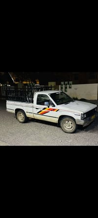نيسان • موديل ١٩٨٨ • مع سند