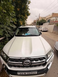للبيع لاندكروز 2017  فئة GXR سبشل ادشن  رقم بغداد تحويل مباشر  كير محر...