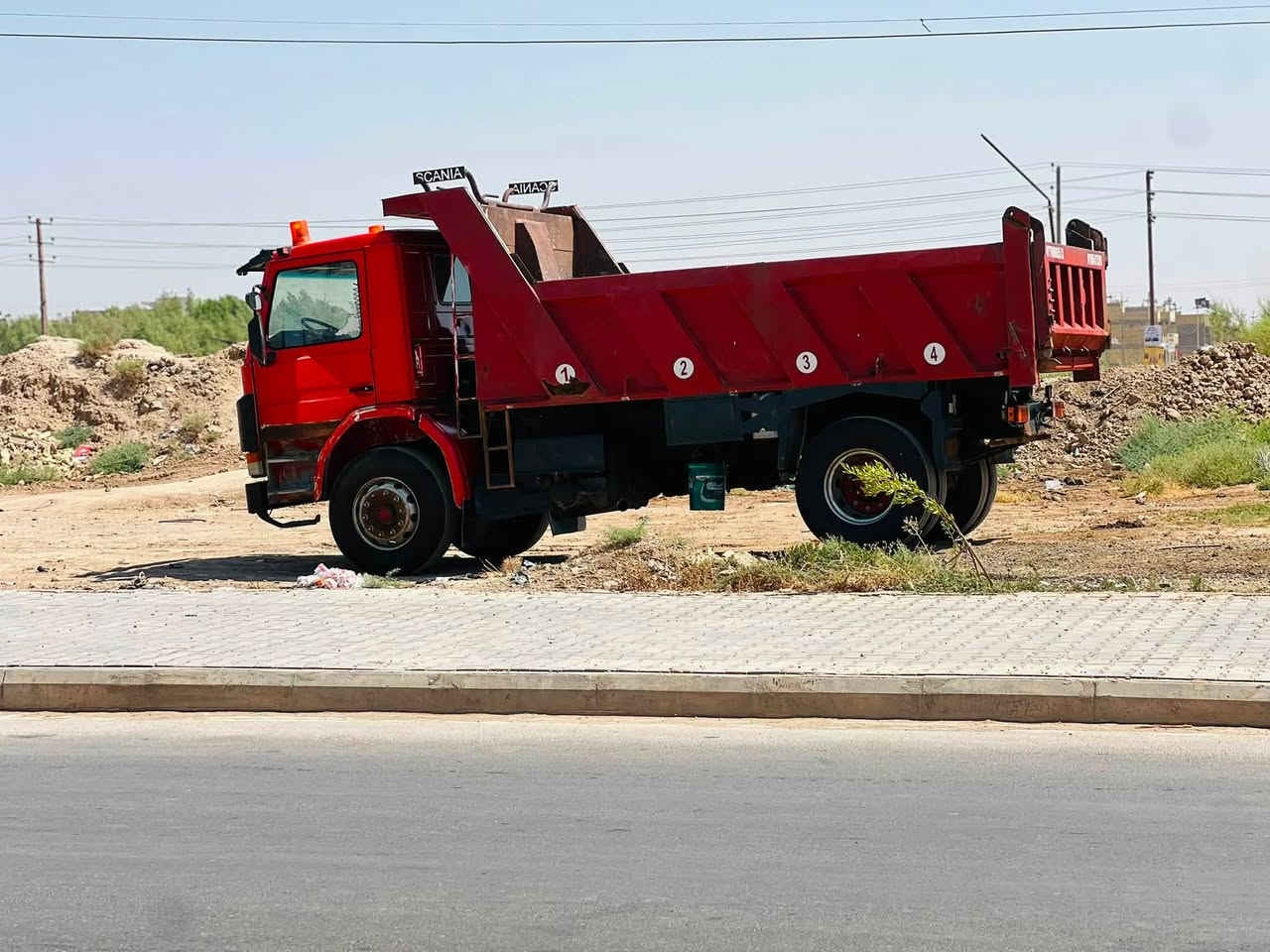 سكانيا 112 للبيع مكان واسط ‎الكوت
‏***********
