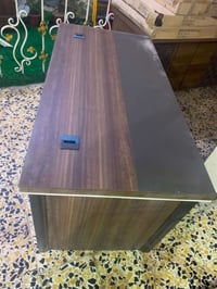 ميز مكتبي • قياس ١٤٠ • جيده جدا