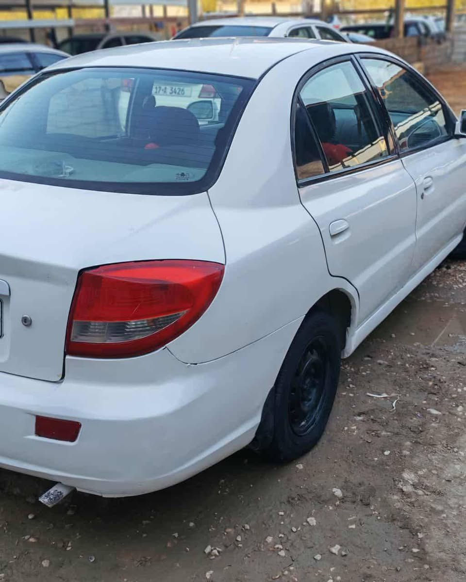 سلام عليكم كيا ريو 2010خليجي 
گير  اوتوماتيك محرك 1400  باسمي السياره صبغ عام الجمالية فقط صدر جديد تخم تاير جديد سيارة جاهزة من كلشي 
*********** واتساب او اتصال  45 وبيها مجال قليل
