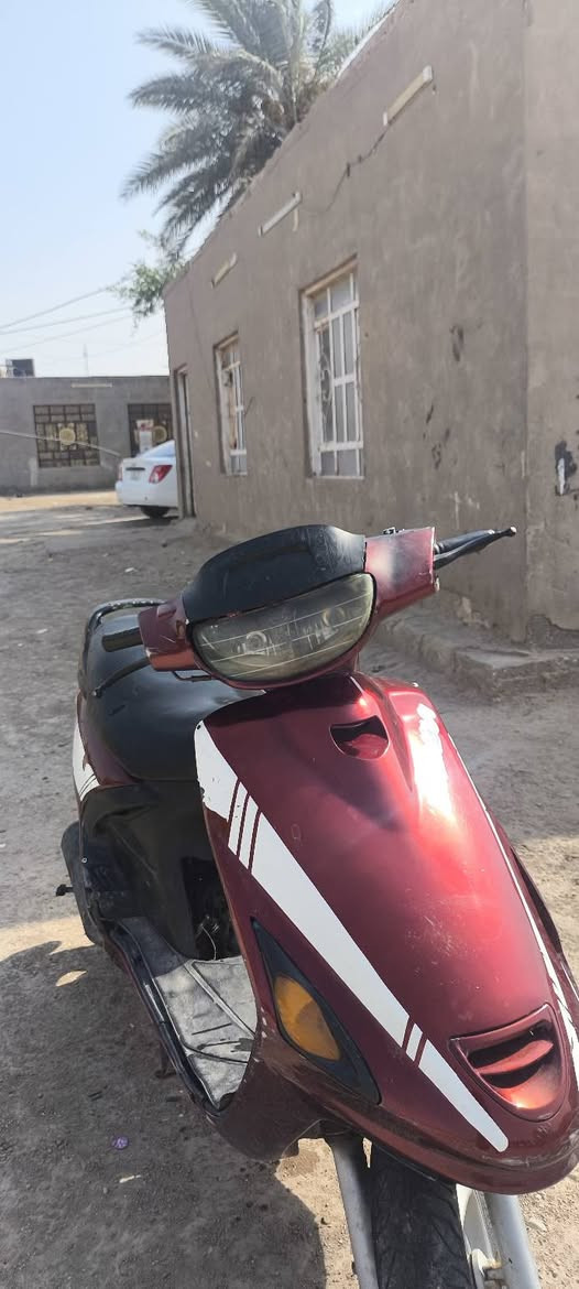 سلام عليكم فراشة فحل للبيع السعر 350 وبيها مجال الرقم ***********
