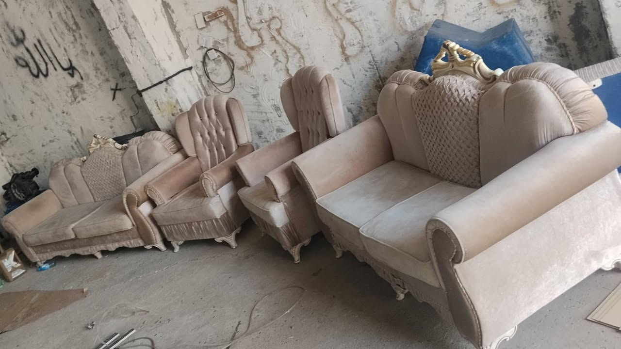 السلام عليكم تخم سبع مقاعد السعر 225 بمكان كركوك اسره مفقودين التخم نظيف ***********
