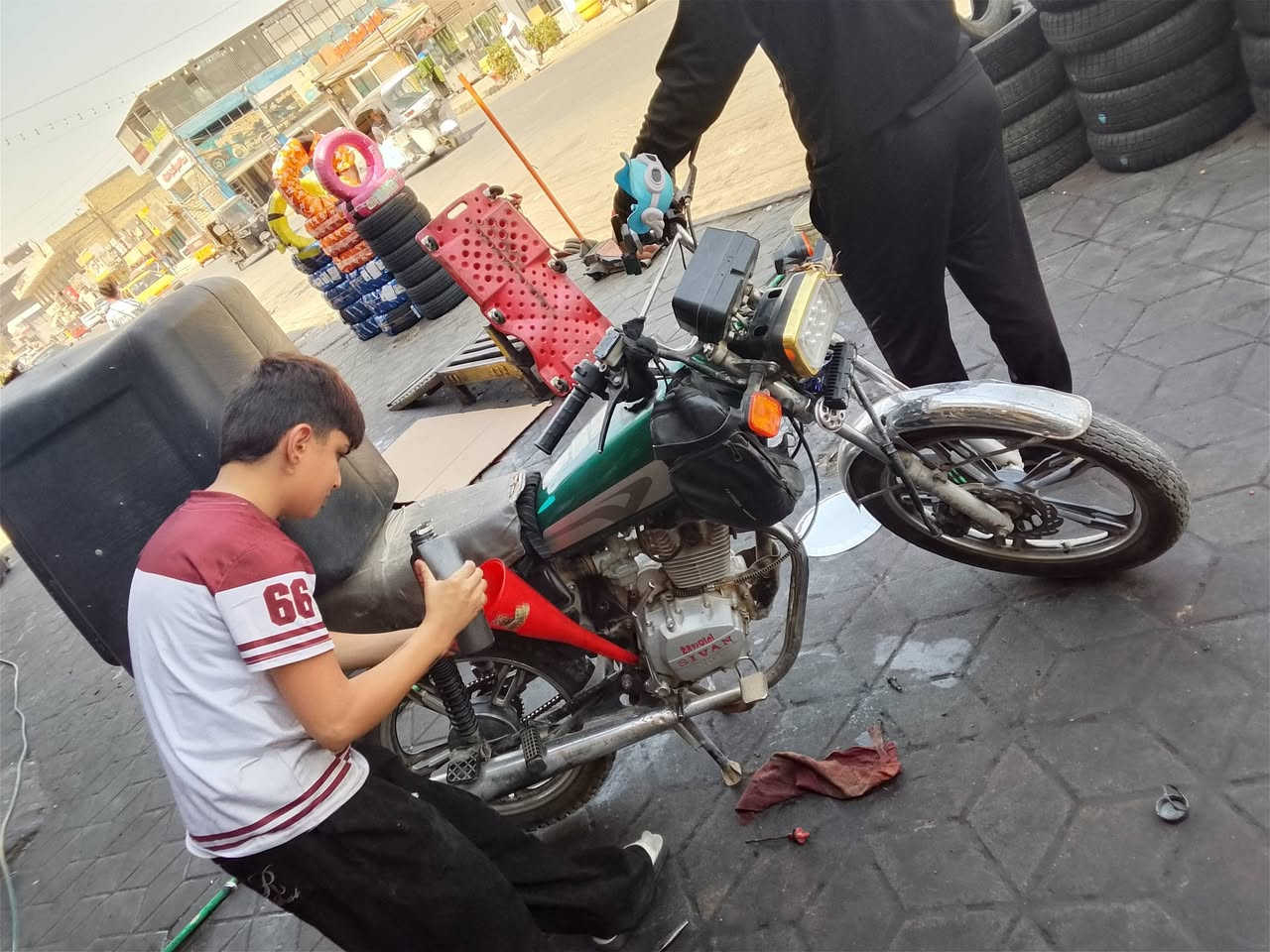 سلام عليكم دراجه سيفان للبيع كامله 5 نمر نكره سلف مكان بغداد جديده شارع المسبح ***********
