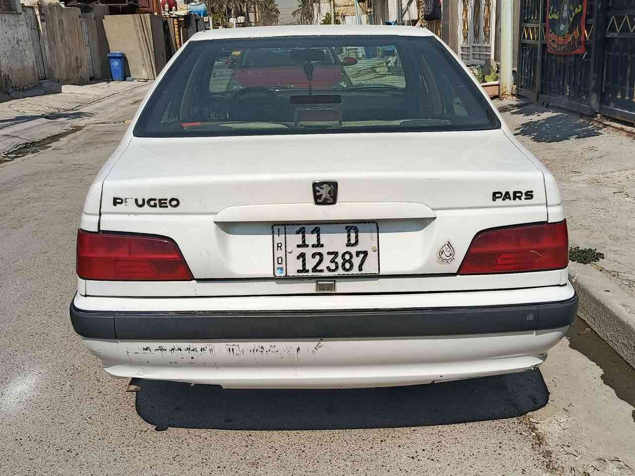 السلام عليكم بيجو بارص موديل 2014سياره نظيفه
بيه طخه بخشم الجاملغ الخلفي وصاير بيه صبغه وبيه اهلال الجاملغ الخلفي جه السايق وصدر نص عمر تجي وشوف السياره نصبته حلوه 45 بيه مجال للشراي  الدوره ابو دشير ***********

