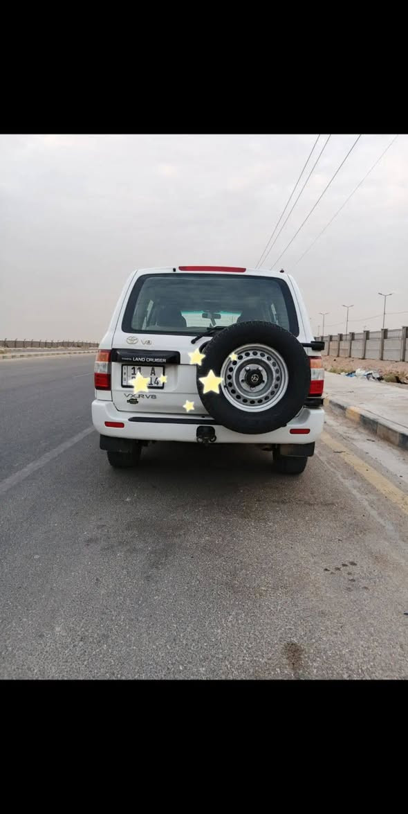 لاندكروز • ١٩٩٨ • رقم بغداد