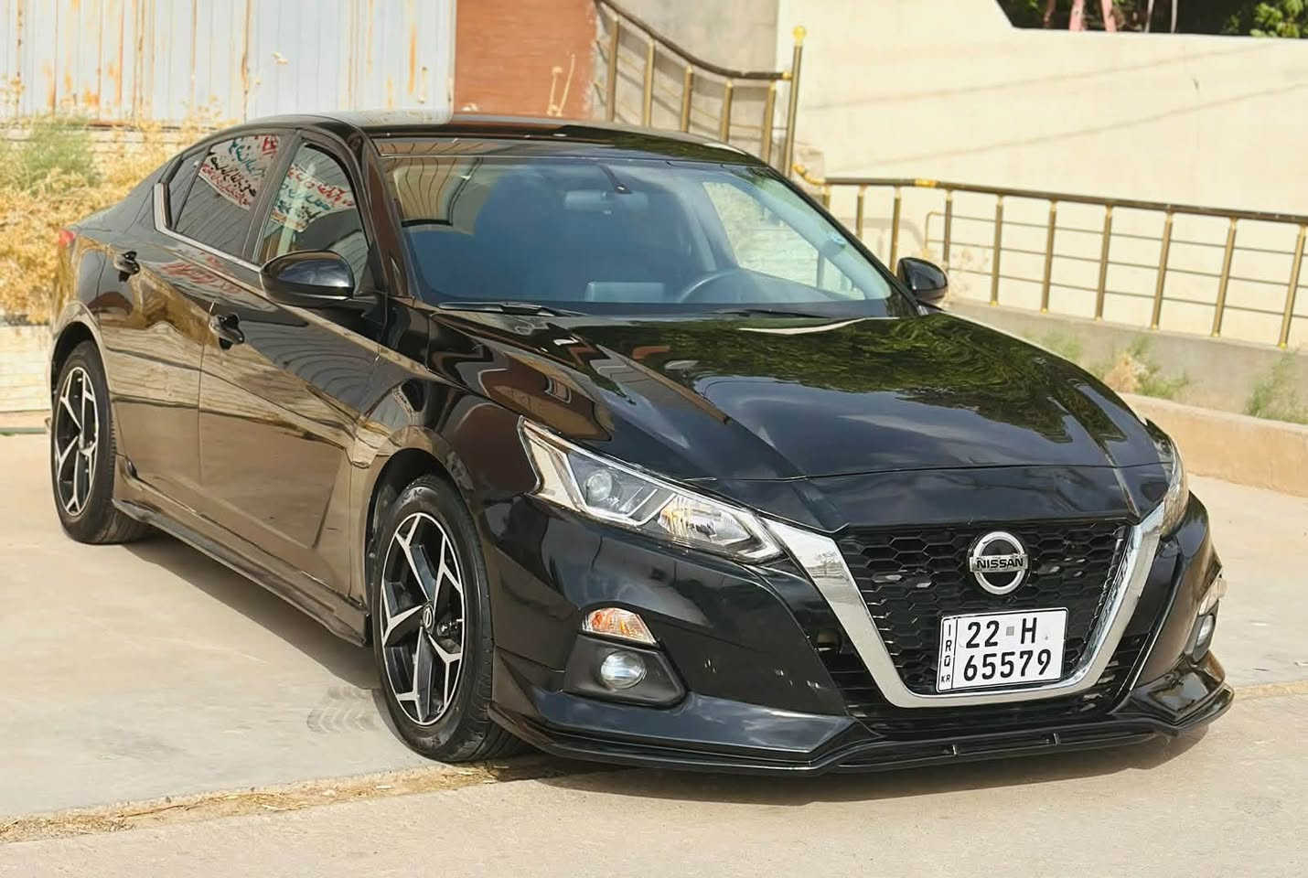 للبيع التيما 
السعر 126 وبي مجال بسيط
*********** 
موديل 2019 
الون اسود 
بدون ايرباك 
تحكم ستيرن 
تثبيت سرعه 
تبريد ثلج 
بصمة ابواب 
بصمة تشغيل 
صندوق بصمه 
تشغيل عن بعد 
حجر بلادي 
رادار بلادي  
بدون صبغ السياره مكفول فقط  
1N4BL4BV6KC111093
رقم سنويه هزه براد جديد 2031
مكان السياره ديالى خانقين
