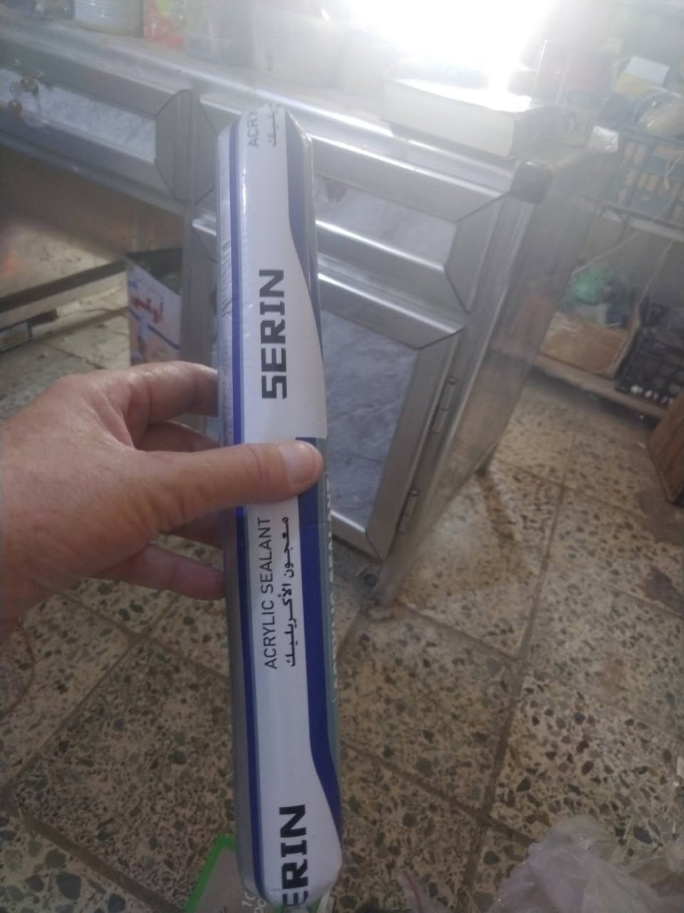 شمعة هيلوجين أصلية مسلك ٢٠٠٠ كلابميتر اصلي ١٥٠٠٠ صوصج معجون لحيم تانكيات اصلي ٦٥٠٠ كاك بلاستك ٧٥٠ فقط تجدونها في محلات الصالح الشارع العام مقابل محطة الوقود هاتف ***********
