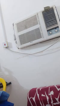 مكيف • شغال • للبيع
