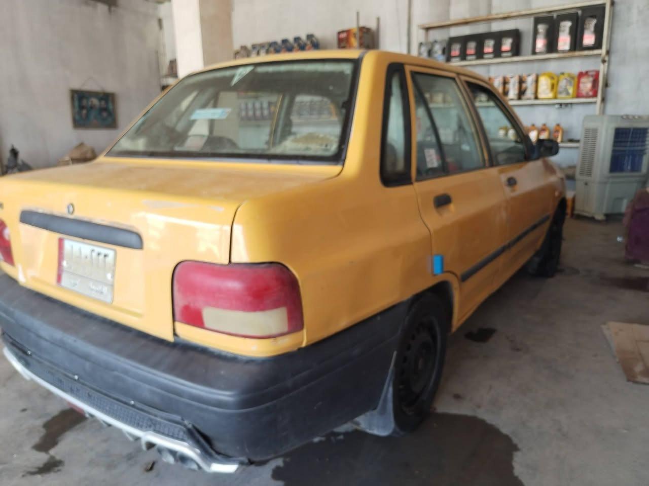 سلام عليكم سايبه موديل 13 سنويه 28 ورعيه صاحبي سياره جاهزه مكاني الدوانيه رقم الهاتف *********** سعر 20بيهه مجال
