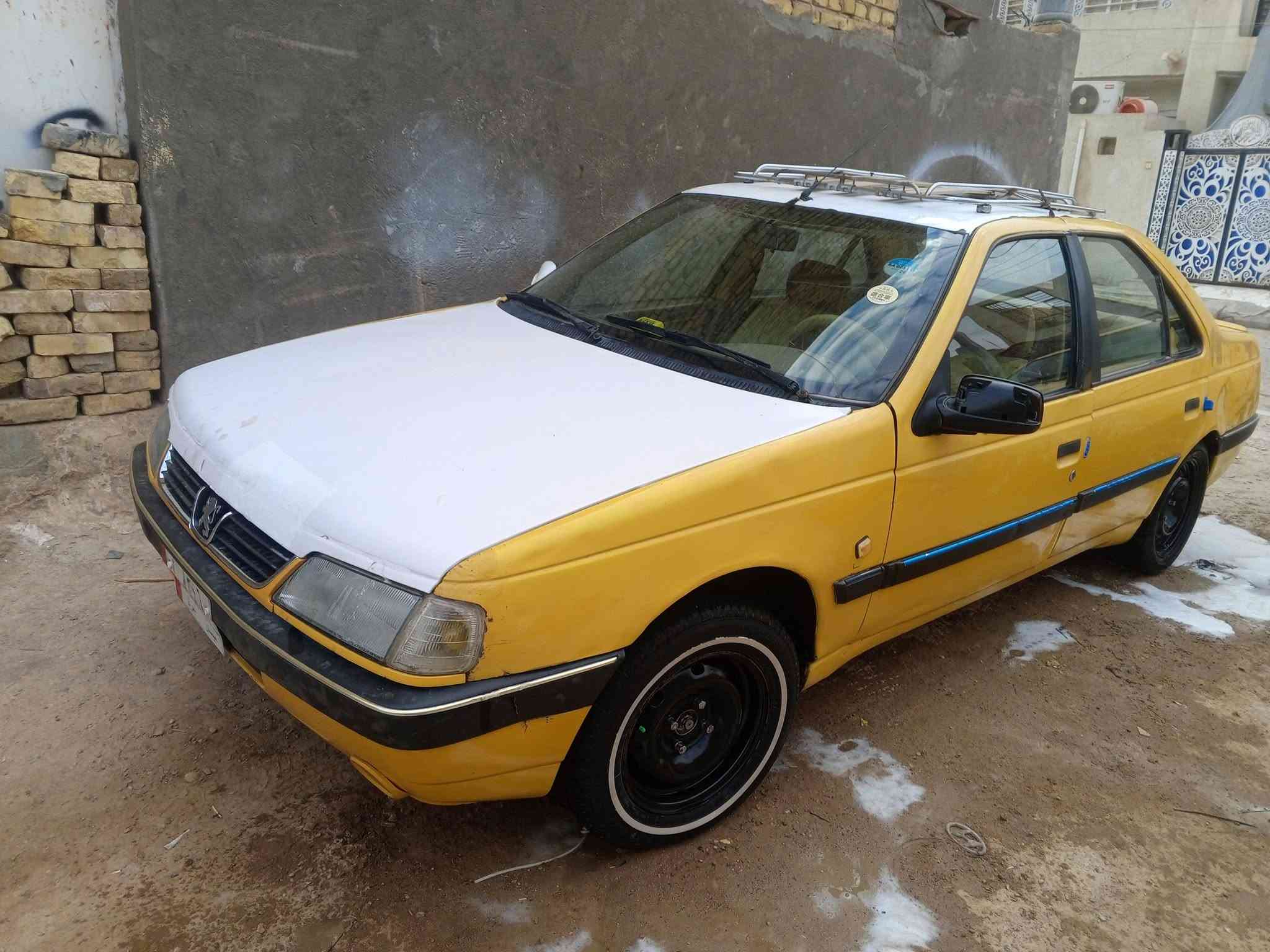 سلام عليكم البيع بيجو 405 موديل 12 مكينه وكير جديدة تخم تاير حداديه 90٪100 سياره مابيه تبديل ولا ضربه فقط تكحيل غرفه جديده سنويه نافذه بل 25 شهر ال11 مصفره هيه وغرامات تأخذ صافي مكاني العمارة مغربه سعر 23 وبيه مجال قليل ***********
