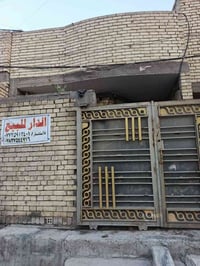بيت 100متر خضراء الدسيم مقابل كراج التكاتك فرع فرن الصمون ‏‪0783754471...