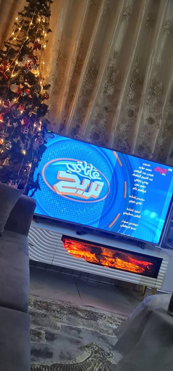 السلام عليكم أغراض للبيع 
السعر قيم بما يرضي الله وبالعافية 
المكان بغداد كمب ساره قرب مسبح نادي المشرق للتواصل واتس اب او ***********
ما عده الكوميدي سعره ١١٠ الف 
وهيكل الحديد يصلح مخزن او قفص لطيور
