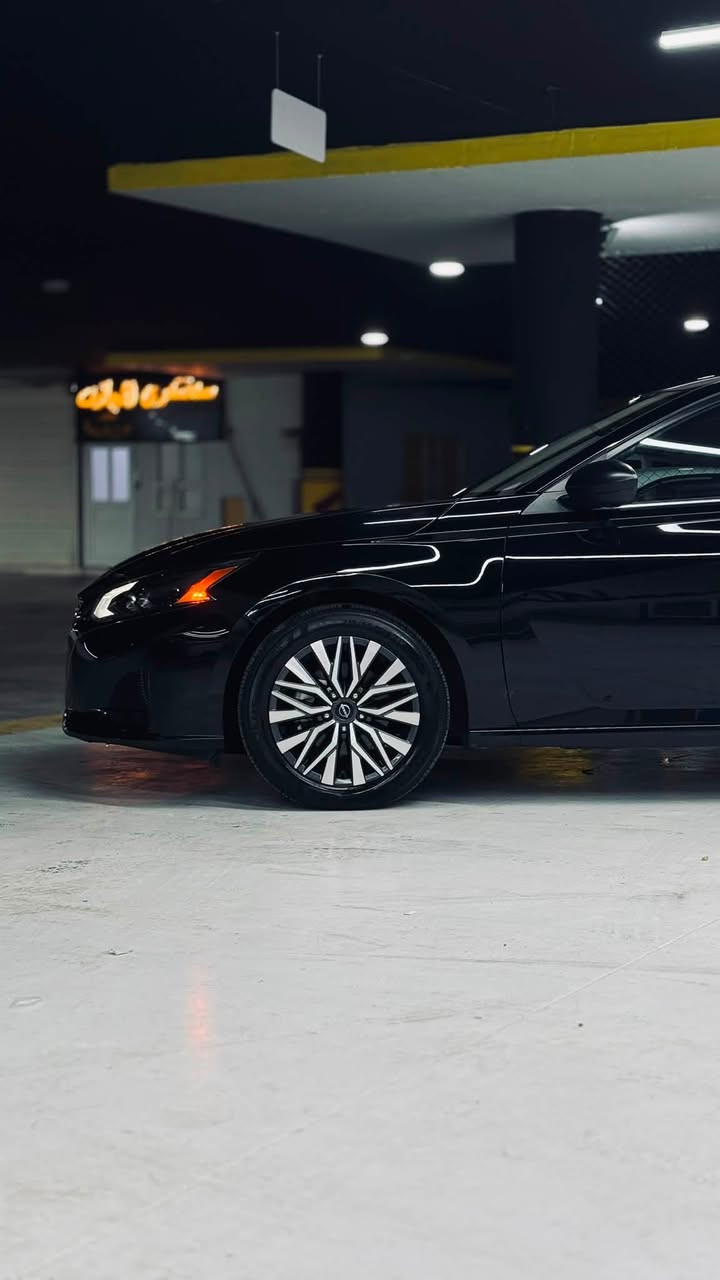 سعر مكتوب 🔥👌
.
Altima SV 2025 
.
ماشية ١٧ الف مايل 
.
حادثە جاملغ صبغ و بنید مبدل نفس الون بلاد ، رقم الشاصی :
1N4BL4DV3SN327937
.
سعرە بس ١٤٤ ورقە 
.
سیارە کاتی و مکانە کلار .
.
***********
