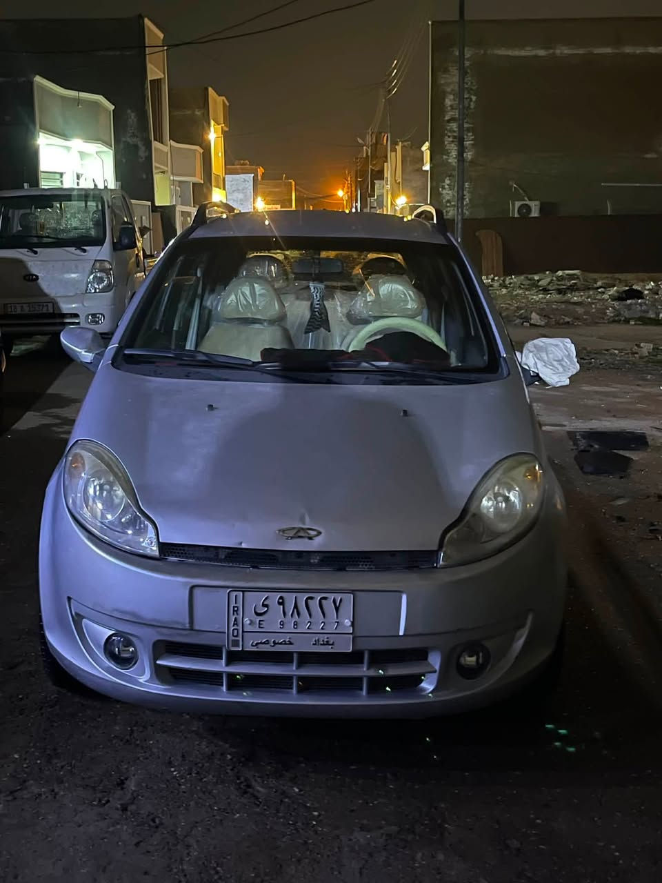 السلام عليكم للبيع شيري A1 2013  ماشية ٦١ الف حقيقي كاملة برغي نقص مابيها رقم بغداد الدولي محرك كير برغي ما مفتوح بيها لايت زنون عالي ناصي بلوجكتر تخم تاير جديد صدر امامي خلفي مبدل قبل اسبوع شاشة تاب كار بلي سستم سماعات جديد كامرة خلفية حساسات تبريد ثلج بيها صبغ هلال جاملغ امامي خلفي  جهة السايق فقط وباب السائق جوة التريشة مكفولة من الضربة السعر ٣٥ وبيها مجال مكاني بغداد الدورة ***********
