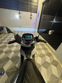 هوندا PCX • ماشية ٥٠٠٠ • شخط