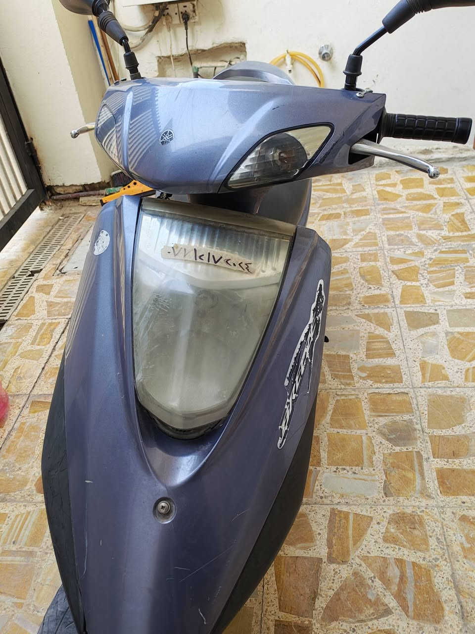 دراجه بريز لون رصاصي نضيف المكينة ممفتوحه المكان الامين ***********
