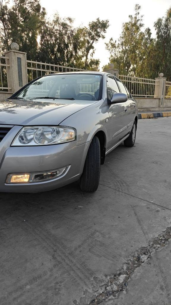 نيسان صني 2009 
المواصفات 
4 جام كهرباء 
تحكم مرايات كهربائي
دبل ايرباك
ABS 
شاشة 
كامرة امامية خلفية وتسجيل حوادث
داخل لونين جوزي وبيج
الكشنات مغلفة جلد نوعية ممتازة 
وضعية الداخل ممتازة ما شاء الله 
تبريد تدفئة شغال 
ماشية 256 الف كيلومتر قابلة للزيادة
بيها بارد بجاملغ خلفي وتبديل قبغ صندوق بلادي نفس اللون اصلي 

السيارة بدون صبغ ونظيفة ونصبتها حلوة وتبريدها معروف ما شاء الله

سعرها مع الرقم المميز 144 وبيه مجال
واذا مع رقم عادي 94 وبيه مجال وبالتوفيق
*********** موصل, نينوى
