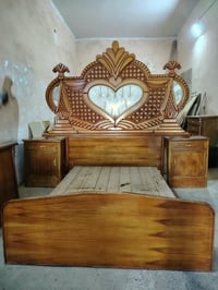 غرفه اخشاب • صاج • نظيفة