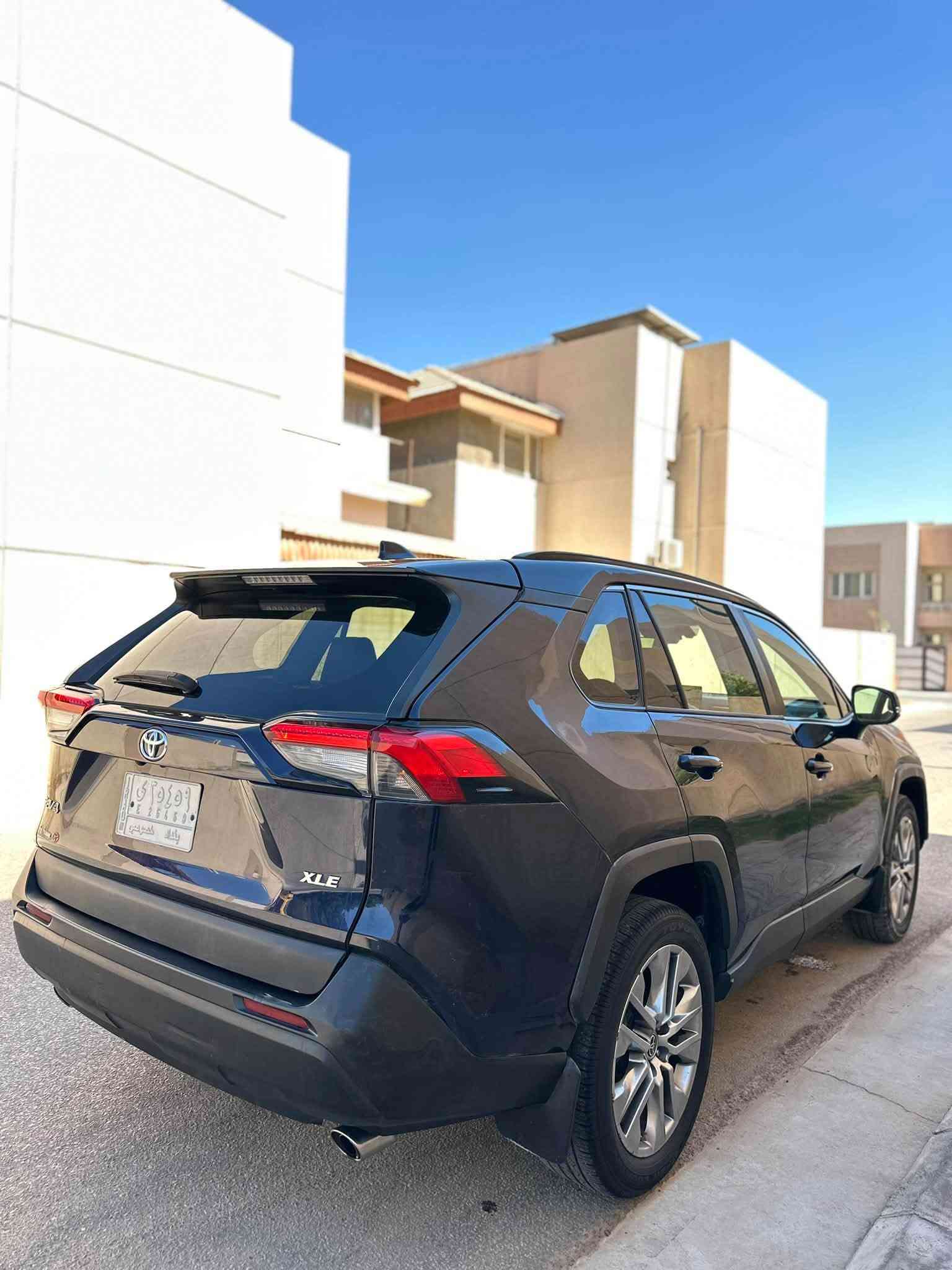 للبيع راف فور 2022  فئه XLE  ✅
بانزين محرك 2500 وارد امريكي 
ماشية 88 الف ميل
مواصفاتها:
٣ وضعيات قياده Normal, Echo, Sport  
 📍بصمه ودخول ذكي
📍تدفئه سترين
📍رادارات جانبيه ( نقطه عمياء )
📍رادار امامي (تحديد مسار )
📍اوتو هولد
📍اوتو ستوب
📍فتحه سقف سلايد
📍داخل جلد رصاصي 
📍باب الصندوك كهرباء
📍كشنات كهرباء
📍تبريد قطعتين
📍تحكمات سترين
📍هاند بريك بصمه
     مكان كربلاء  
حادثها مرفق و قطعتين كلير 
4 قطع ايرباك دركه و برده
السعر 175 وبيها مجال  
فقط بيع بدون قسط او مراوس
***********

نص مكتوب في الصور:
- Location: Raleigh North (NC) Shipping from: Savannah (GA)
- Seller: 573G Inc. Company
- 11:12
- الكاميرا
- Sale Document: Salvage certificate of title (NC)
- Sales History 1
- Similar archival offers
- You are watching archived offer. Auction ended on Friday, June 30, 2023.
- Friday, June 30, 2023
- 10 Photos
- Bidding
- Vehicle information
- خاص - bid.cars
- $15.400 USD
- Seller: 3G In. Company
- You are watching archived offer. Auction ended
- on Friday, June 30, 2023.