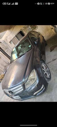 مرسيدس C200 • ٢٠٠٨ • مكينة 2000