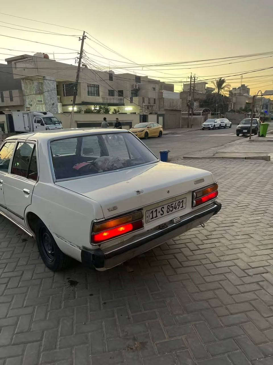سلام عليكم كرونا موديل ١٩٨٠
رقم بغداد بسمي هزه ٢٠٢٦ 
محرك  1800 
تبريد شغال 
تخم تاير جديد 
باتري جديد 
منظومه كلج جديد 
سياره جاهزه والحمدلله 
سعر  27 قفل  
 مكاني بغداد  للإستفسار اكثر  
 ***********
***********
