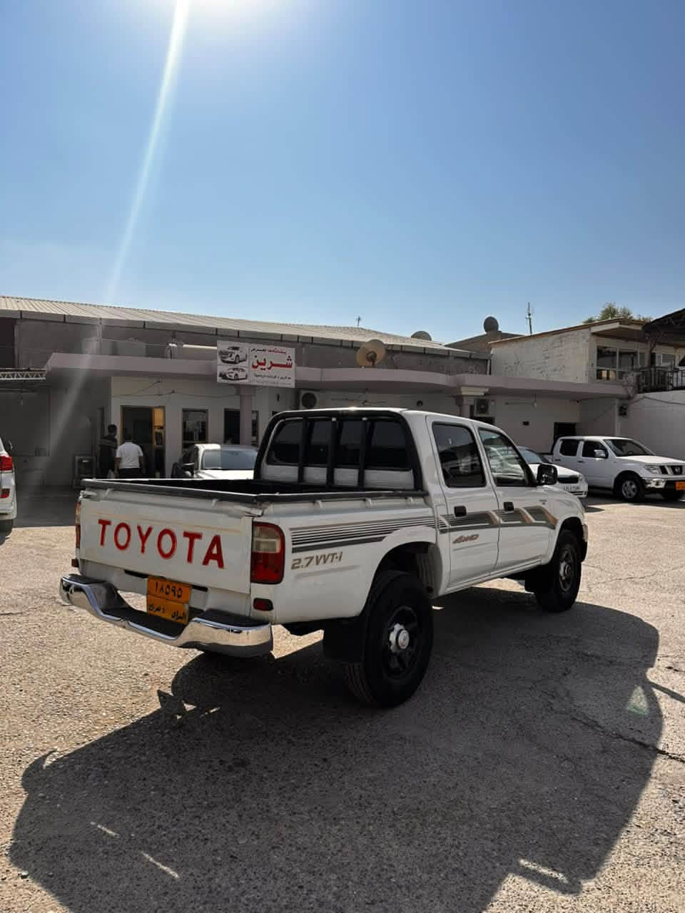 هايلوكس 2004 4x4 رقم دهوك گير محرك بشرط بدون دعم بدون سبع عنوان زاخو سعر 115 ورقه رقم الهاتف ***********
