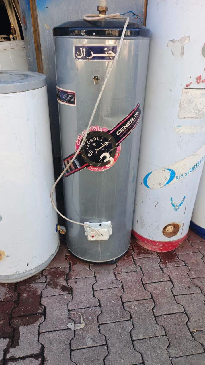 صيانه عامه تبديل شد جديد شد غازي مع الكهربائي القديم للتواصل واتساب ***********
***********
