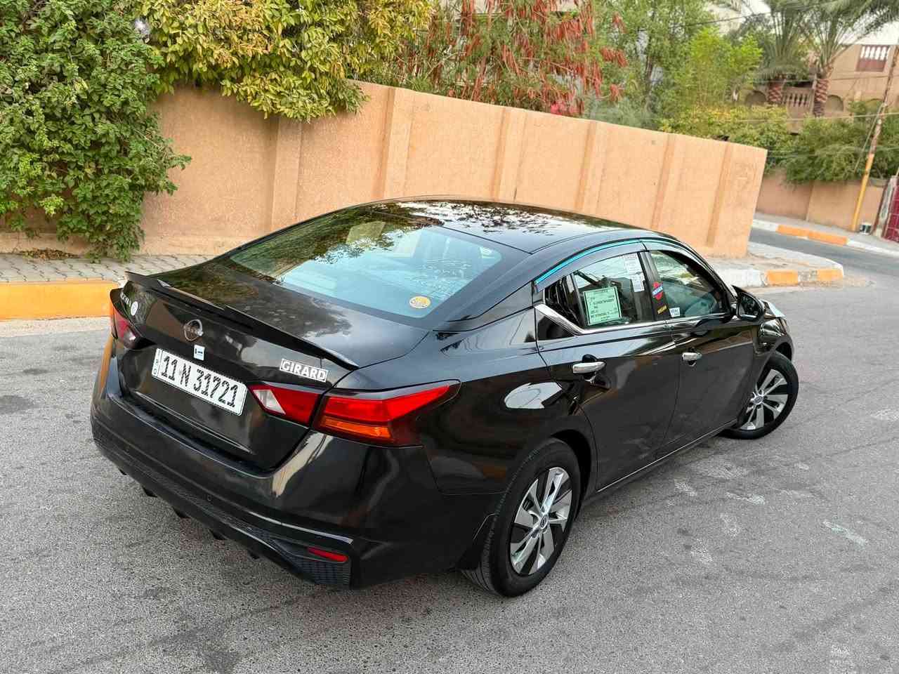 🚗 للبيع نيسان ألتيما. 2023  S   🚗
وارد أمريكي / رقم بغداد   بأسمي شرط التحويل  رقم الدولي الجديد هزه وفحص  كله جديد
محرك مكفول 🔧 / كير مكفول
تخم تايرات جديد مبدل
باتري جديد
صدر ع الوكاله كامل 
 حادث السياره طخه بسيطه يم الرقم الخلفي فقط والباقي كفاله عامه شرط  بدون ارباك 
 بدون فتح بجم كبس ع وضع الشركه  موضح بل 
  سونار  صفاح موس مكفوله كفاله عامه ماشيه 51 mi    (باقي السيارة وكالة)
مواصفات السيارة S شاشه جبيره . 
محرك 2.5 لتر / 4 سلندر اقتصادي وقوي تنفس طبيعي 
شاشة لمس وسطية 8 إنج مع بلوتوث و USB وكار بلي  
سستم كامل سبورت رياضي 
كاميرا رجوع خلفية 
نظام سبورت
لايت زنون +لد نهاري 
ستيرن رياضي D + كاربون فايبر 
بصمه تشغل 
مثبت سرعه  
رادار امامي وخلفي وجانبي 
توقف ذاتي وخروج ع المسار 
نظام أمان حديث (ABS / Airbags)
تصميم أنيق ورياضي بلون الاسود القطران      
سيارة كاملة مكملة تجي تفحص وتشوف بعينك كعدتها حلوه وسيارة ما تصرف عليها كلشي سعر 143 وبيه مجال 
مكان السياره ديالى بعقوبه   
***********
