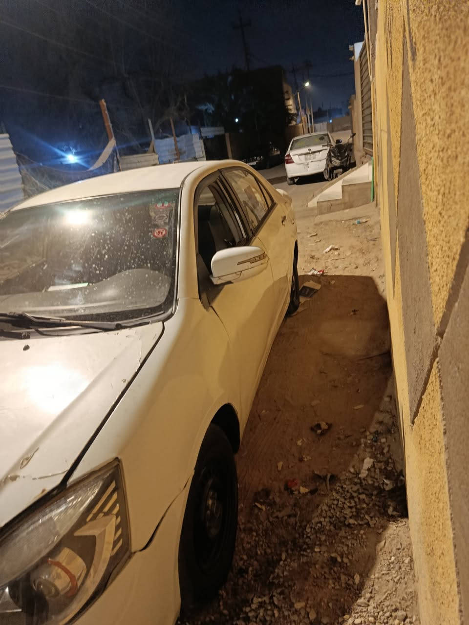 جيلي موبل • ٢٠١٢ • ابي الخصيب