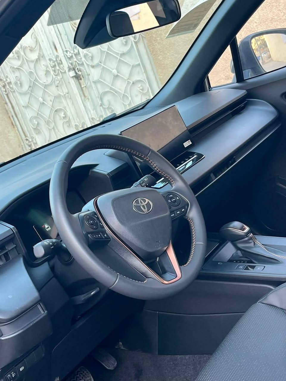 كورلا كروز موديل 26 زيروا هايبرد مكينه 2000 كشن رياضي فول مواصفات رقم بغداد نظام السياره مقترض وكفيل من نفس البيت مكانها باالبصره /***********
