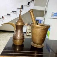 هاون • دلة نحاس • قديم