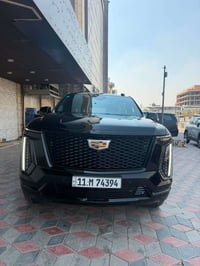 كاديلاك ٢٠٢٥ شكل الجديد  مكفولة من كلشي ماشيه ٢٠ الف مغلفة وكالة ٣٦ سم...