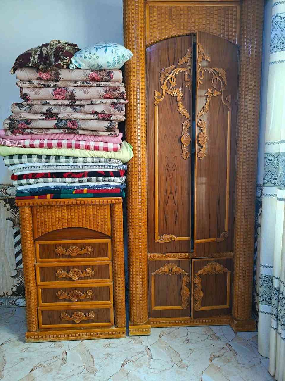 السلام عليكم غرفه نوم للبيع خشب اصلي شغل موصل السعر خاص أي استفسار على الرقم ***********
