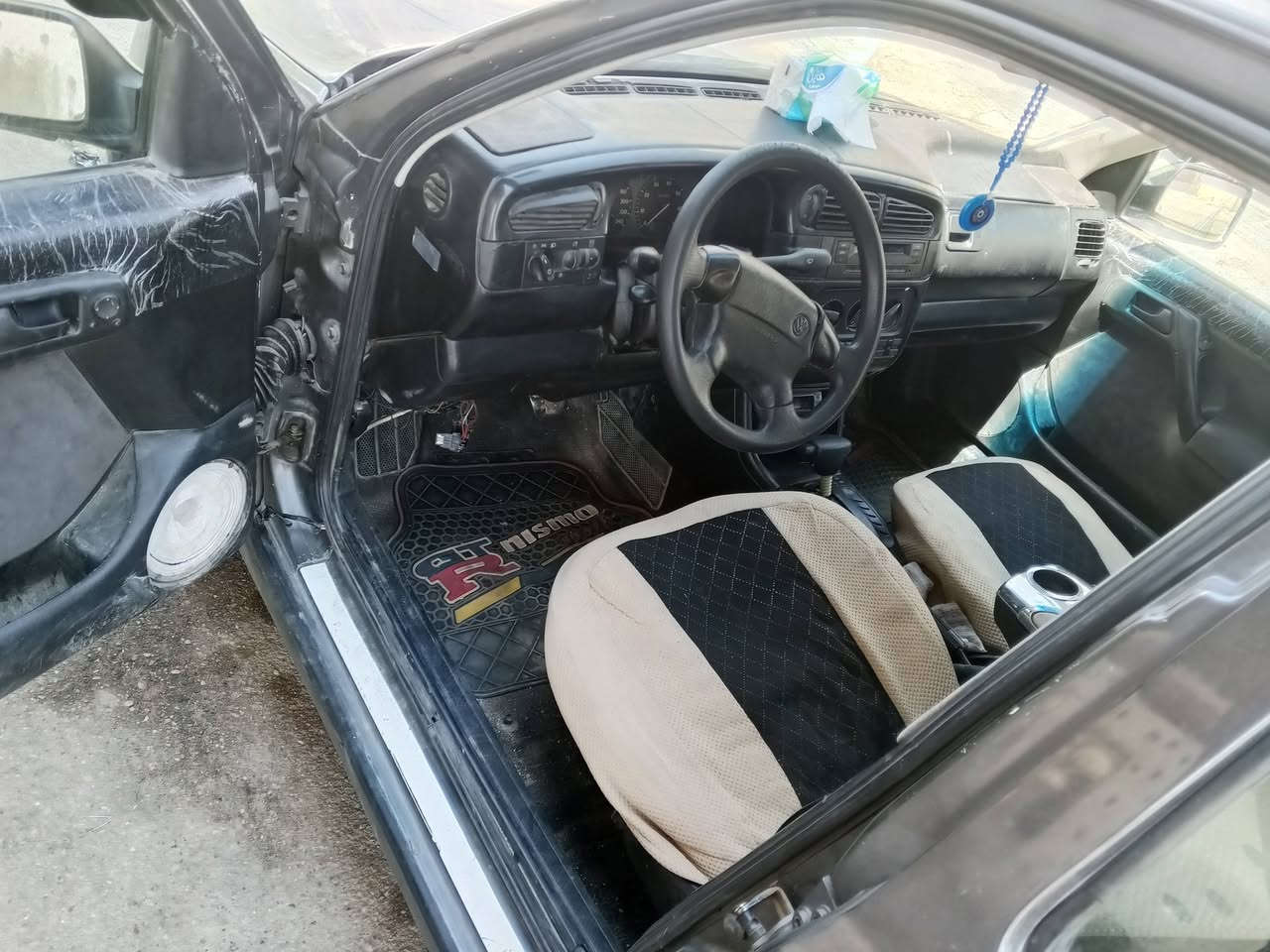 سلام عليكم للبيع كولف موديل 92 رقم بغداد نكليزي مكينه أو كير خير من الله تبريد ثلج داخل مدوشم صدر جديد سنويه ل31 سعر 33 مكان بغداد ***********
