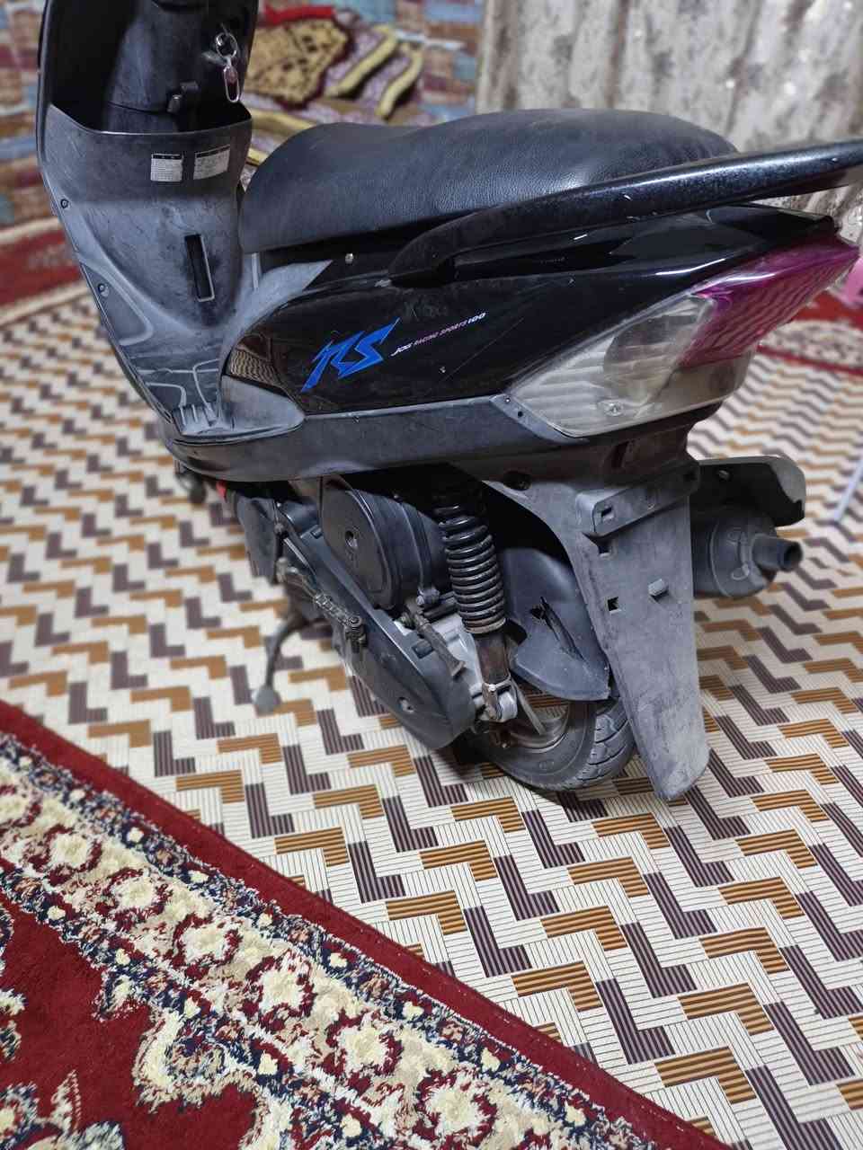 ياالله السلام عليكم ماكس عدله لبيع مفتوحه دراجه نضيفه شغاله من طول لطول مكينه ناعمه ماتذب عليه ربع جاهزه عنوان قضاء المدينه بشارع البطاقه الوطنيه هاتف ***********
