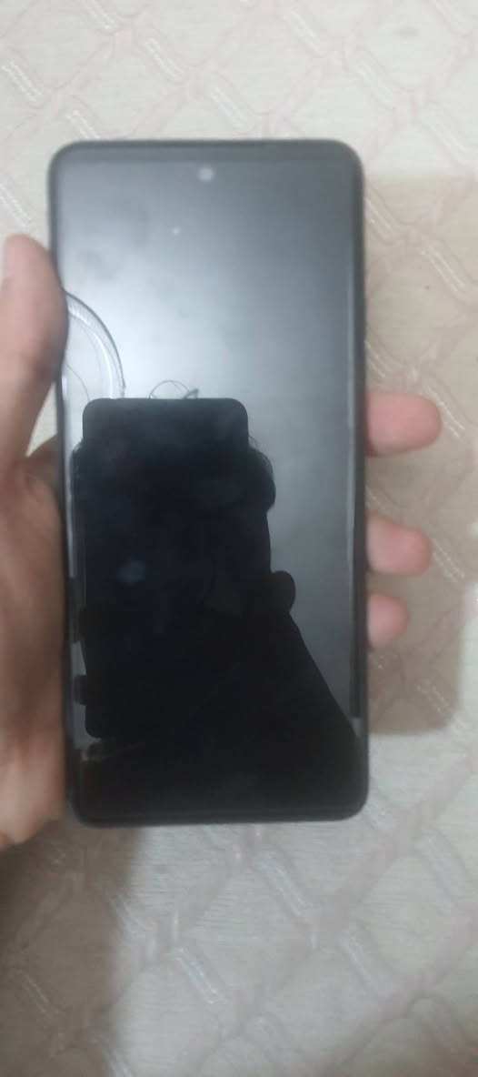 تكنو سبارك 30 للبيع نظافة 95% ذاكرة 256GB عشوائيه 8+8 مع كامل ملحقات  ب150 الف مكاني بابل ***********
