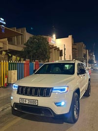 جيب 2017 لمتد فول مواصفات 1/1  محرك v6 3600 حادثهه بنيد و جاملغ خفيف ك...