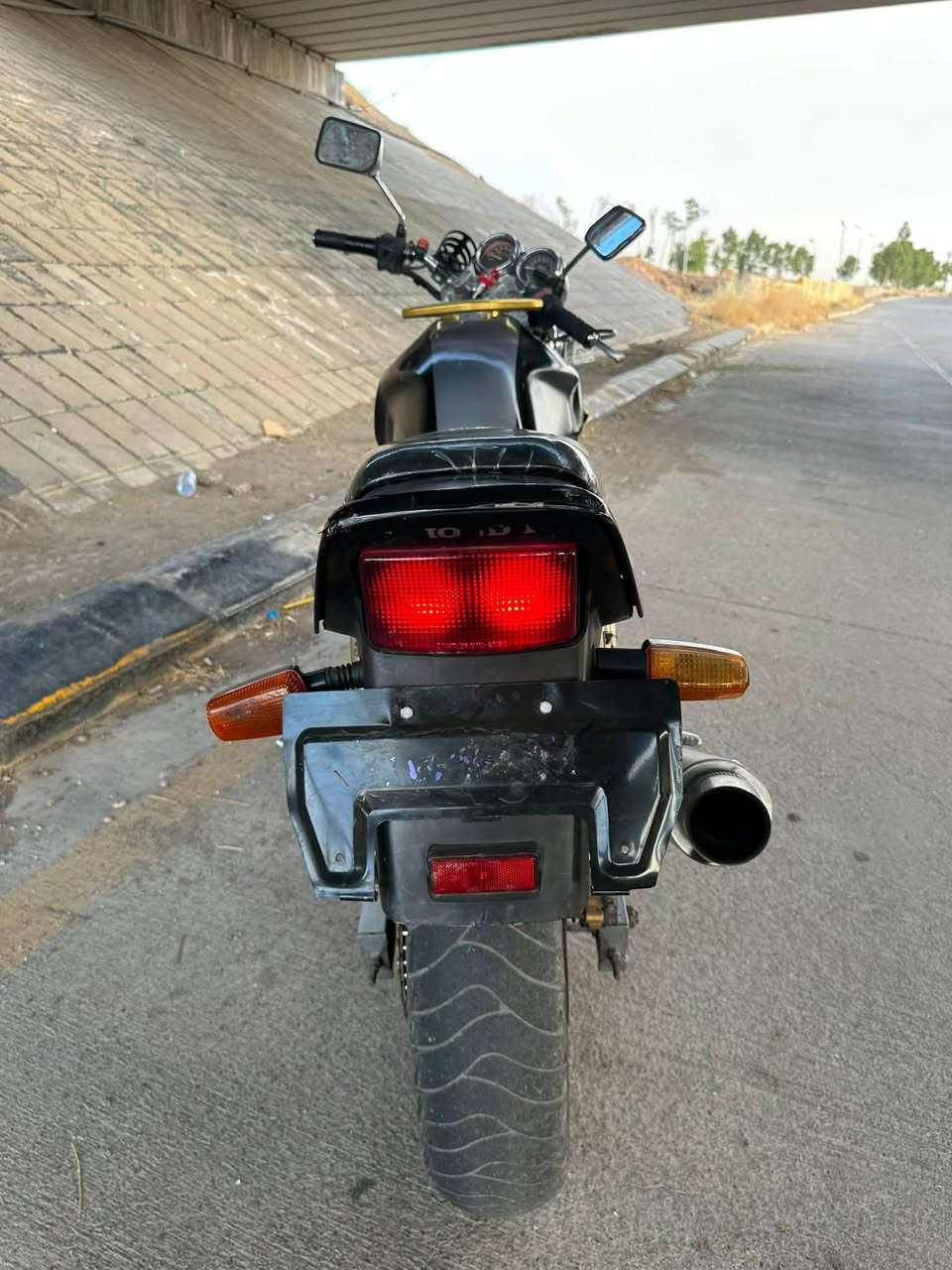 سلام علیکم دراجة cb400 ١٦ ولف مودیل ١٩٩٨ محرك مفتوح مبدل ولفات دراجة ای عیب مابي کهربایات کلهم شغال طایرات جدید سعر 11$ ورق بي مجال
مکان #کرکوک_رحیم اوە

رقم» ***********
