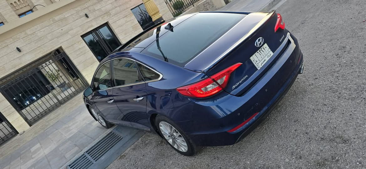 سلام عليكم
هيونداي سوناتا 2015 Vip
السياره نظيفه جدأ
وارد امريكي بيها جاملغ وبنيد وسونارها اخر صورة 

السياره كير مكينه كفاله عامه 

منظومه زنون كامل
صدر امامي خلفي وتايرات بل جيس شرط
رقم كربلاء محول حاليا دولي
السياره اعلى فئه بالسوناتا فول
حجم المكينه 2400مكفوله

 
فول خنك مواصفات 
سايد بريك بصمه 
تحديد مسار 
داخل جلد+تدفئة وتبريد بالكشنات+تحكمات كهربائية
كروز سرعة
نضام ترحيب عند الاقتراب 
بصمه + بصمه ابواب + صندوق 
اوتو هولد
بنراما 3 طبكات
ويل كب بلادي 
تخم تاير جديد + صدر جديد
جي بي اس 
مري جانبيه قلابه عند الرجوع
كامره دواره خلفيه 
رادارات جانبيه وخلفية واماميه 
ايقاف ذاتي 
لد دعاميه امامي
لدات خلفيه 
نظام انفكيشن 
اشاره مري جانبيه
بردات بوب خلفية بلاديه
سماعات انفنتي 
دمام خلفي بلادي
تبريد بيانو قطعتين
كير اوتو + عادي
تحكم ستيرن جهتين 
مثبت سرعة cruise control 
سستم نيكل بلاد
دوسات نيكل SONATA بلاد
لايت عدسه بلادي

بكلايت خلفي شمعة بلادي
لدات اناره داخليه+يدات الابواب لد ترحيب
صندوق ذكي عند الاقتراب
ثلاث انظمه قياده  Eco + Normal + sport 
دركه خياط 
شاشه اظهار وتنبيه الاعطال 
بلوتوث + 3 مخارج USB 
مرأة تعتيم
نطام مانع انزلاق Abs+ اضائه الاناره داخليه تحكم  

اخوان السياره جديده
مكاني كربلاء 
السعر 125 وبيها مجال للطيبين
الاستفسار ع الرقم ***********
