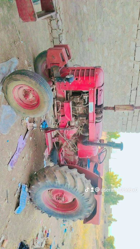 الموصل
للتواصل‏

‪‏‪***********‬‏

نص مكتوب في الصور:
- @userafrn0dgbx0
- @userafin0dgbx0