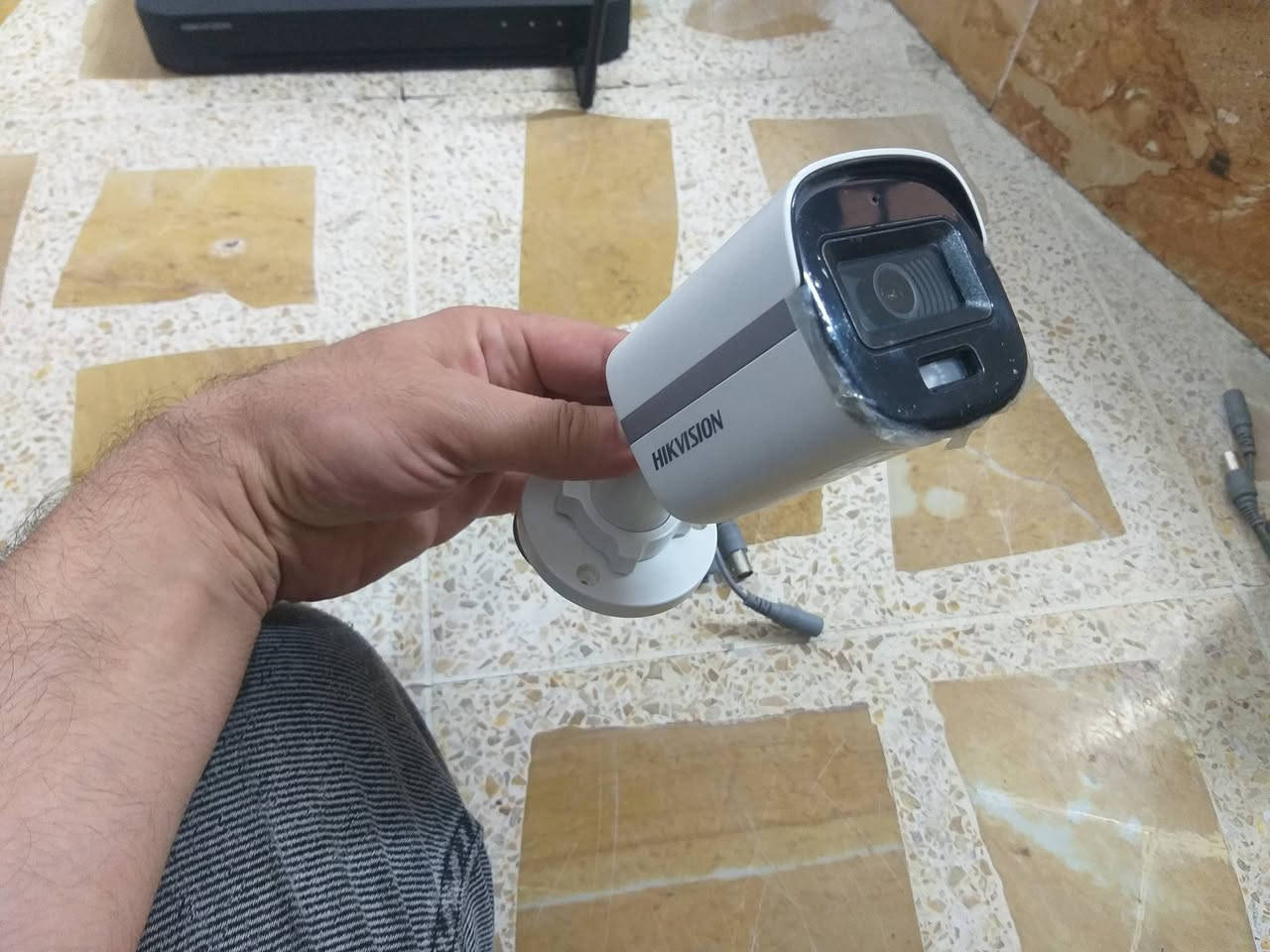 هيك فيجن • DVR بدون هارد • كاميرتين فول HD