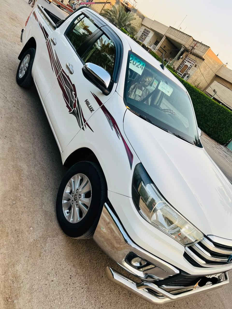 السلام عليكم هايلوكس للبيع كويتي مديل 2024 بيه 3 قطع صبغ ول باقي مكفوله كفاله عامه من ضربه وصبغ و مكينه وكير وكسن مكفوله تبريد ثلج قطعتين تخم تاير صدر خلفي ومامي مكفوله  ماشيه 13000   رقم بغداد دولي بسمي تحويل ثاني يوم مكان السياره بغداد البلديات رقم الهاتف ***********

نص مكتوب في الصور:
- 2024